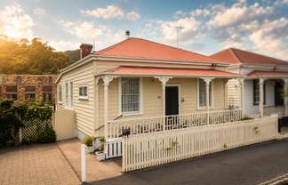 206 Kirkwood Street, THAMES