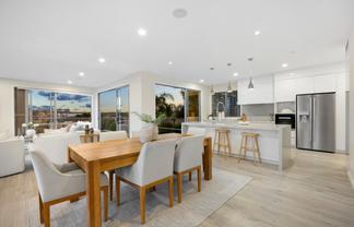 7 Bounty Road, Long Bay