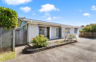 1/83 Glendale Road, Glen Eden