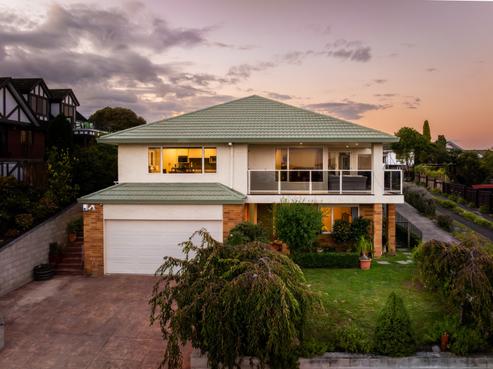 76A Churchill Drive, Taradale