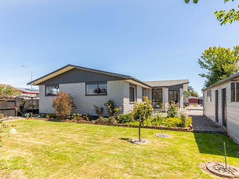 17 Banks Place, Rangiora