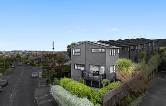 1/805 Riddell Road, Saint Heliers