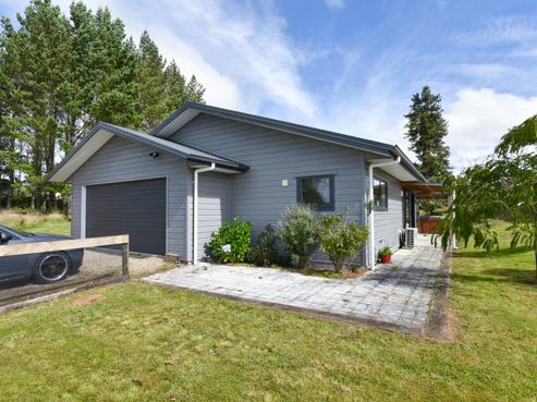 47 Tawhero Street, Mamaku