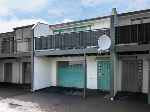 5/11 Bryce Lane, Hamilton Central