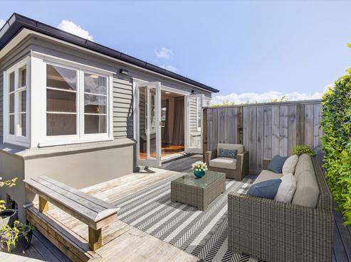 9B Saint Michaels Avenue, Point Chevalier