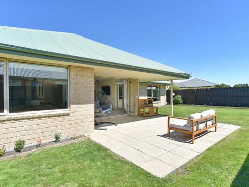 102 Charles Street, Rangiora