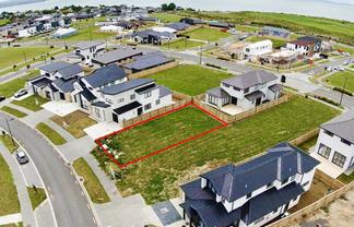 14 Korowhiti Road, Clarks Beach