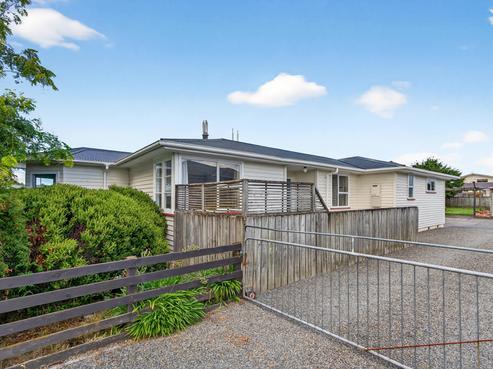 86 South Road, Solway