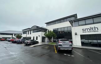 Tidy Office Space Available in Henderson