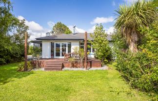 707 Loburn Whiterock Road, Loburn