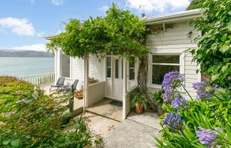 427 Karaka Bay Road, Karaka Bays