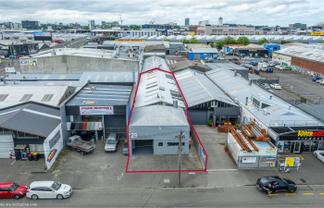 Refurbished warehouse and office for lease