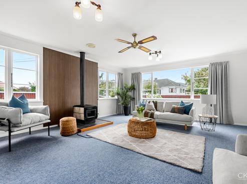 32 Hall Crescent, Epuni