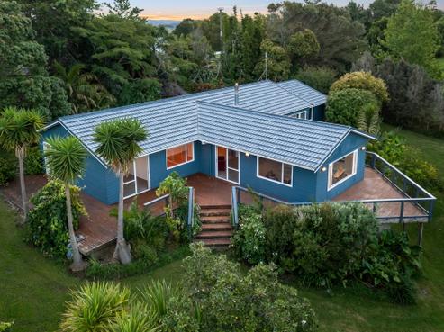 12 Whitehills Road, Waitoki