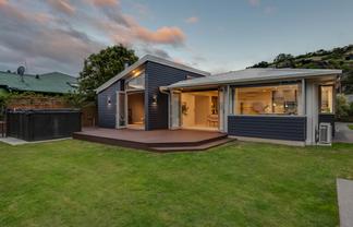 38 Bay View Road, Redcliffs