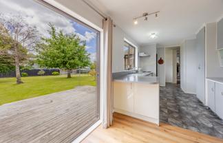 9 and 11 Willow Grove, Waipukurau