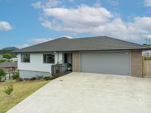 16 Amy Kate Street, Tikipunga