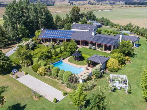 672 Ballantyne Road, Luggate