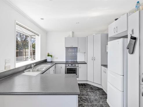 30 Feary Crescent, Takaka