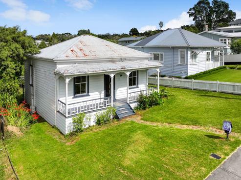 55 Huka Road, Birkenhead