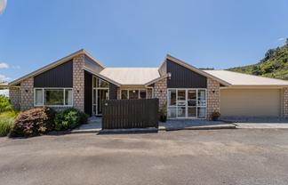 10/400 Bluff Road, Matarangi