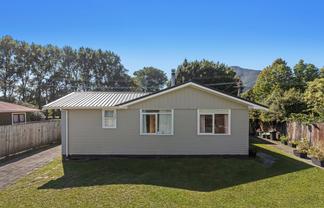 53 River Road, Kawerau