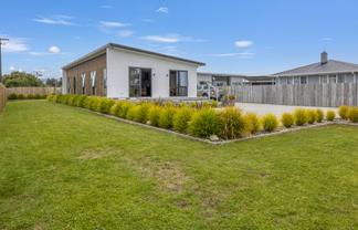 14 Bentham Street, Westport