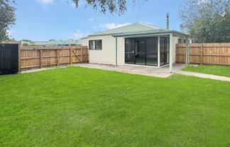 12/17 Swansea Road, Flaxmere