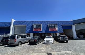 Heavy Industry with Dual Roller Door