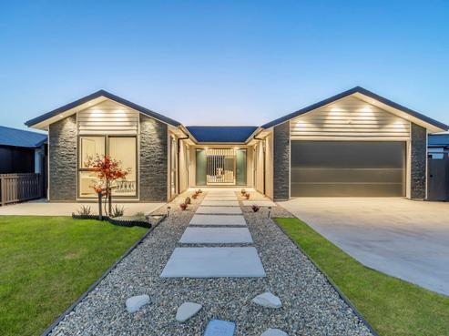 48 Kakano Street, Clevedon