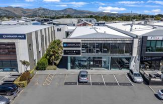 High profile - modern office 