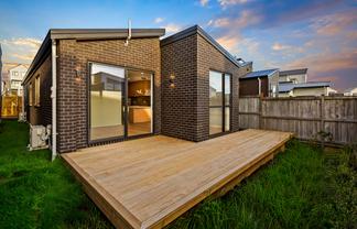 5 Herekino Street, Westgate