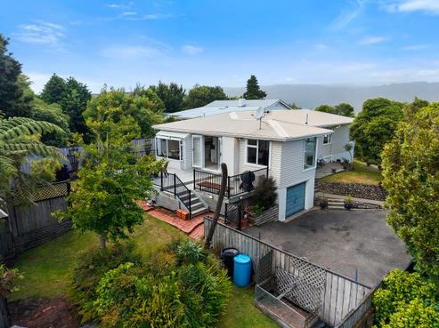 69 Belmont Terrace, Belmont