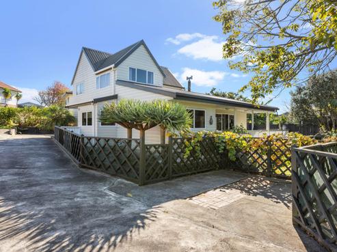 2/33 Methuen Road, Avondale