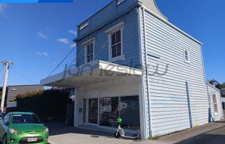 Office or Retail Space in Onehunga Mall
