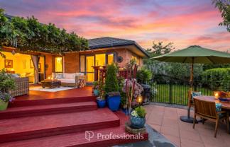 53 Riverstone Drive, Riverstone Terraces