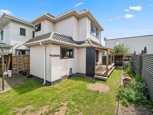 12B Phillip Street, Victoria