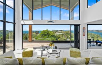 13 Karu Street, Oneroa