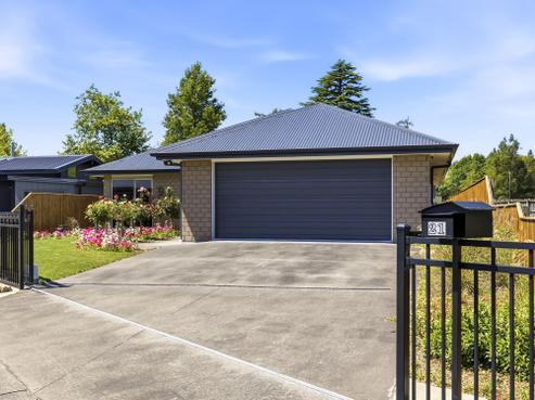 21 Ngahana Place, Turangi