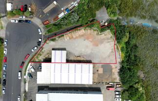 Hard-to-find Avondale yard with excellent access