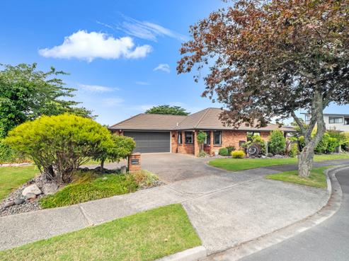 6 Stonebridge Park Drive, Holdens Bay