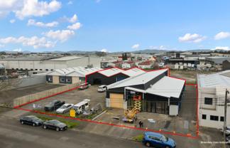Te Rapa dual warehouse with large secured yard