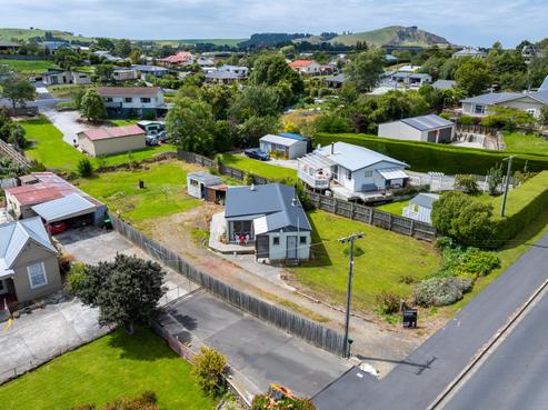 10 Beach Street, Waikouaiti