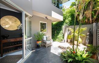151 Milton Road, Bluff Hill