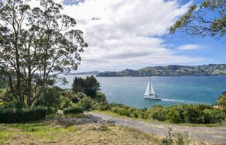 22C Harrier Road, Saint Leonards