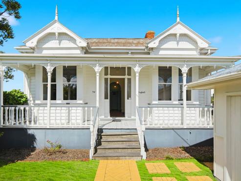 94 Queen Street, Northcote Point