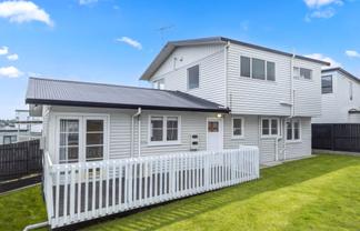 68, 68A-B Sunnynook Road, Forrest Hill