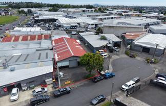 458sqm standalone warehouse - St Johns
