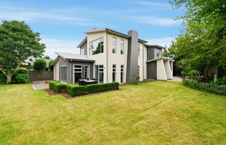 62 Glen Oaks Drive, Northwood