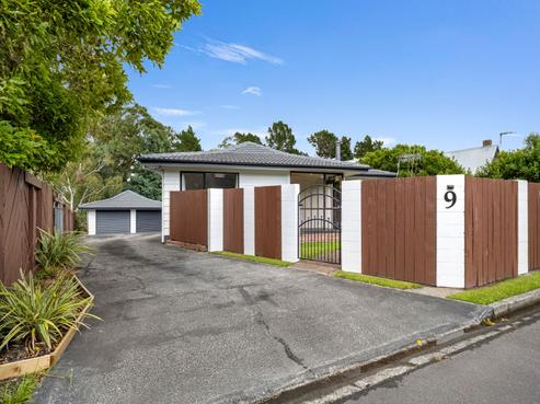 9 Guernsey Place, Fitzherbert